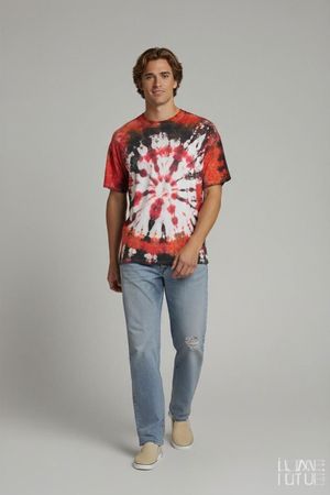Gildan Heavy Cotton Rotes Tie-Dye T-Shirt - Größe M