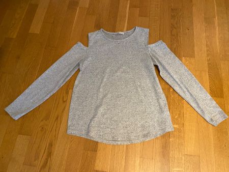 schulterfreier Pullover grau