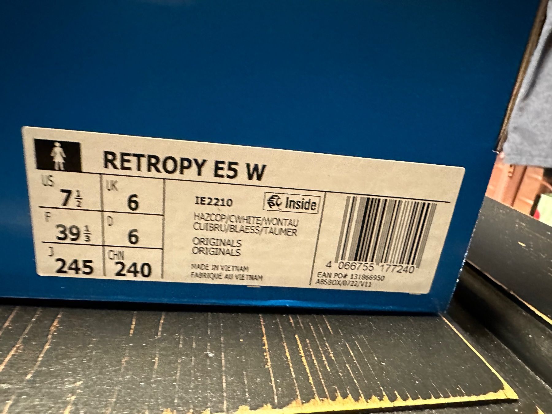 Adidas Damenschuhe: Adidas Sneakers  Grösse 39 1/3 – Neu und originalverpackt aus Zürich von Faetze0 4
