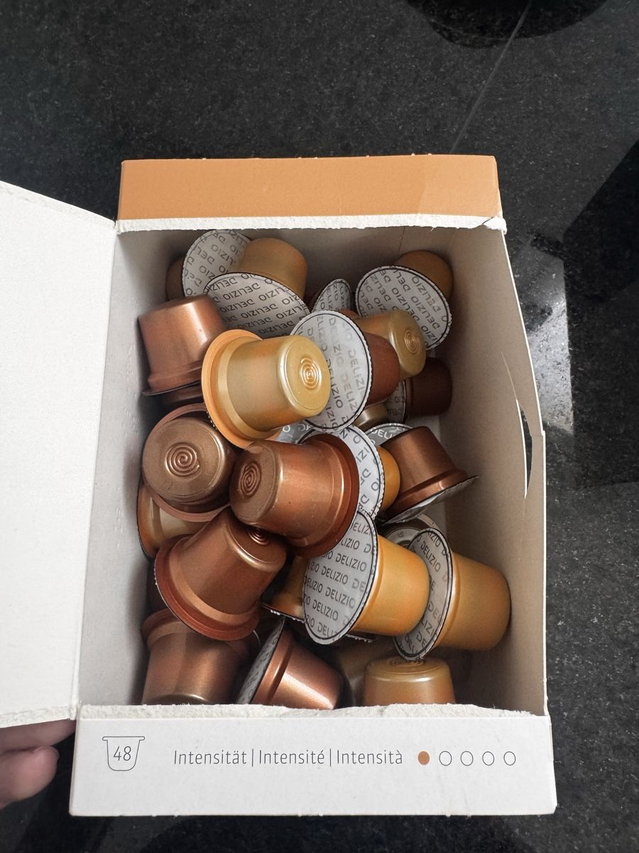 Delizio Macchine per caffè & Macchine per espresso: Delizio Kapseln versch. – Usato da Herzogenbuchsee venduto da SandraV 3