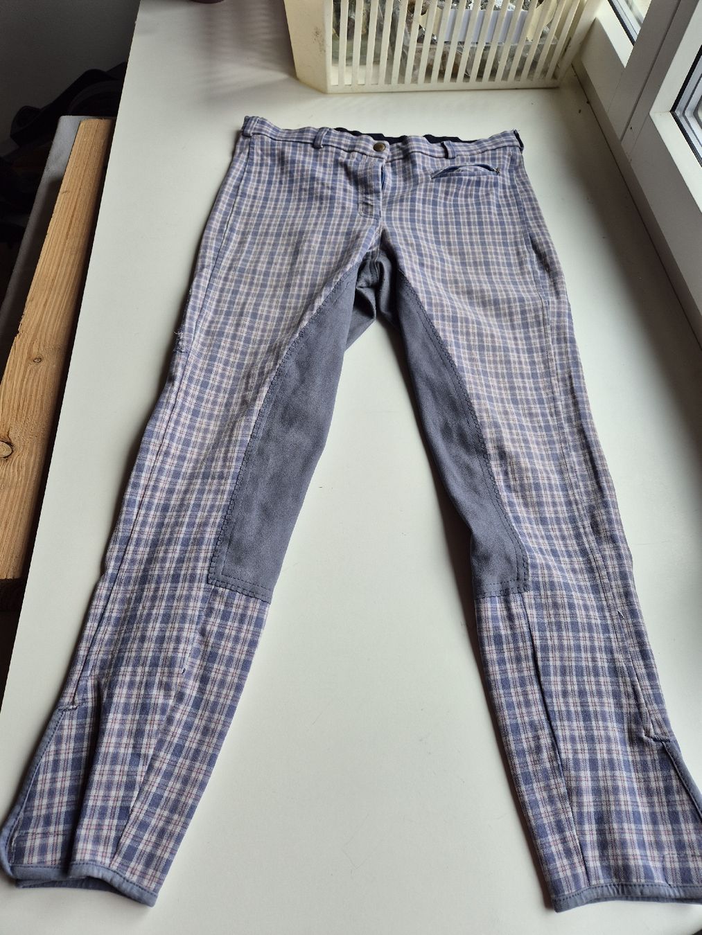 Pantaloni: Reithose Set, 3 Stück, Gr. 40/42 – Usato da Wettingen venduto da Fjona 1