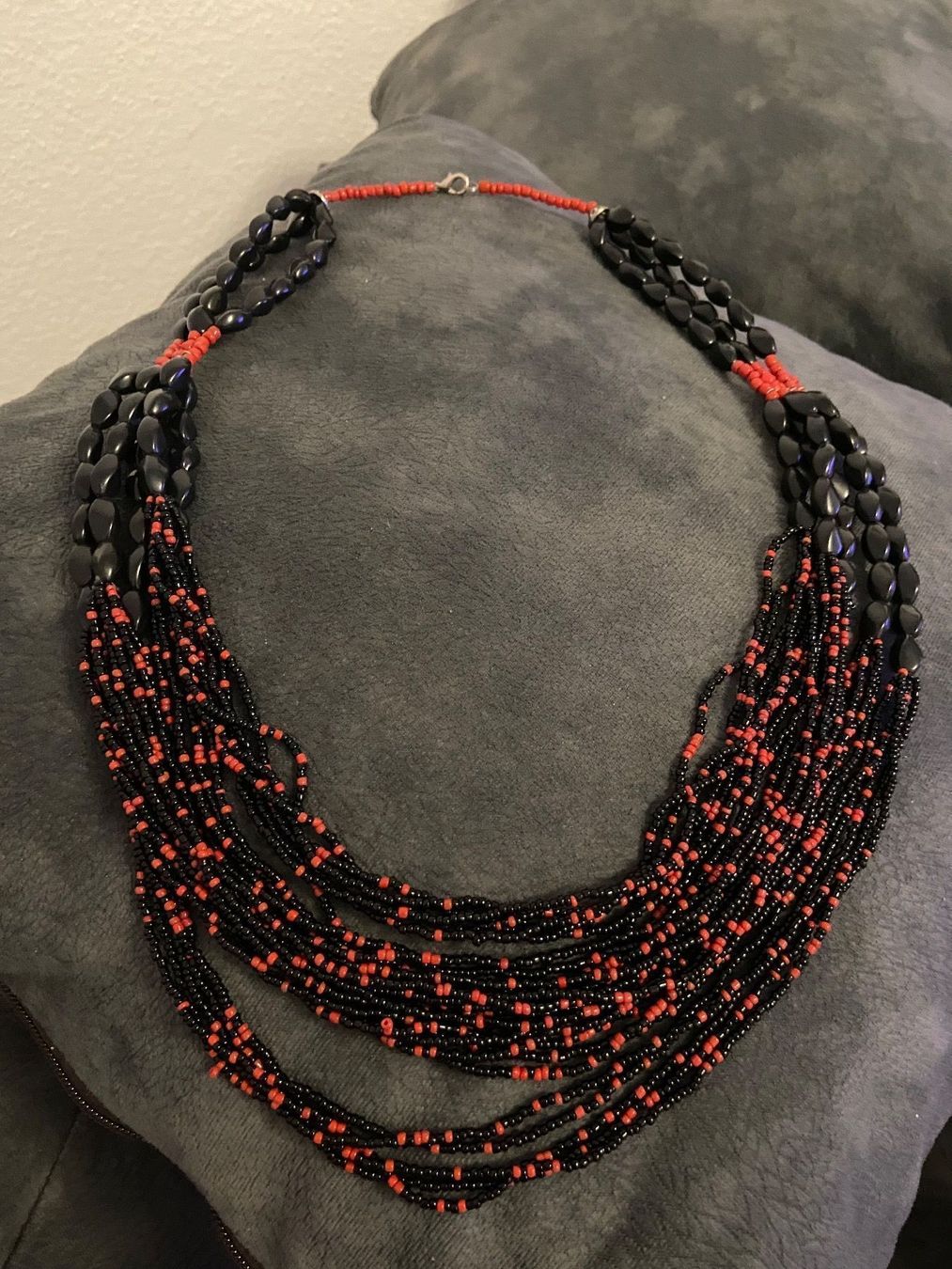 Catenine: Collier – Usato da Montreux venduto da Perledor 1