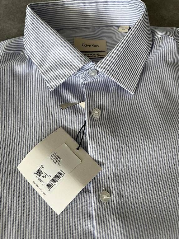 Calvin Klein Hemden: Hemd Calvin Klein – Neu (gemäss Beschreibung) aus Wangen ZH von alexia022 2