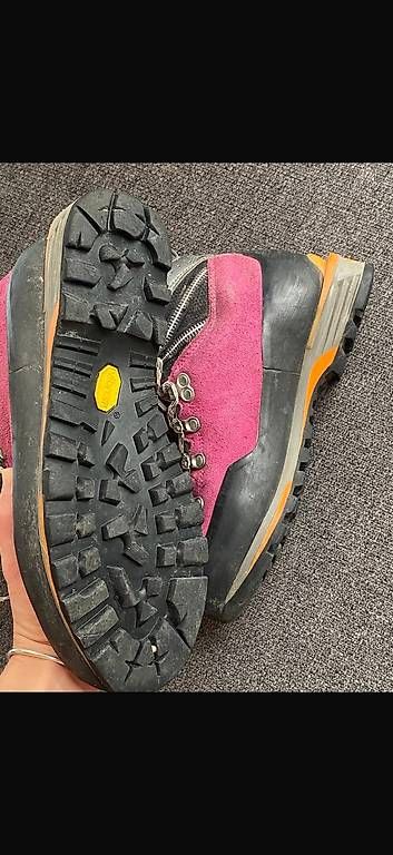 Scarpa Damenschuhe: Scarpa Wanderschuhe Modell Mont Blanc Lite GTX – Gebraucht aus Hausen am Albis von CinziaR 3