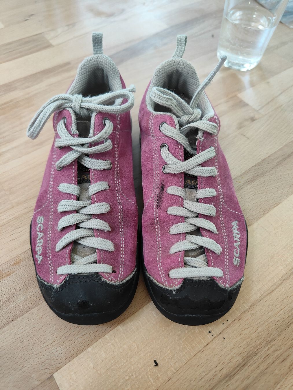 Scarpa Schuhe für Jungen: Chaussures de randonnée Scarpa 31 – Gebraucht aus Baulmes von cel_y9dm 1