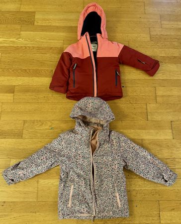 2 Winterjacken 110/116 Smile/Migros