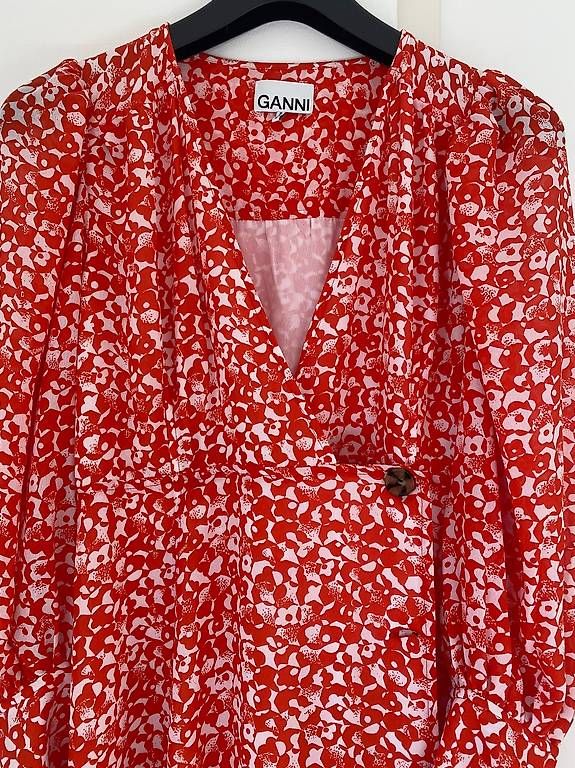 Vestiti: Kleid, Ganni zu verkaufen – Usato da Adligenswil venduto da Gondra 1