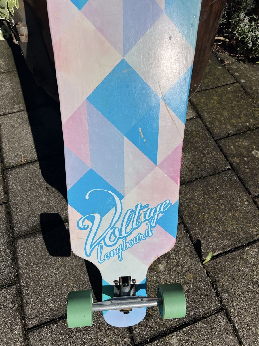 Skateboards: Gut erhaltenes Voltage Longboard – Usato da Andwil TG venduto da seam_ 3