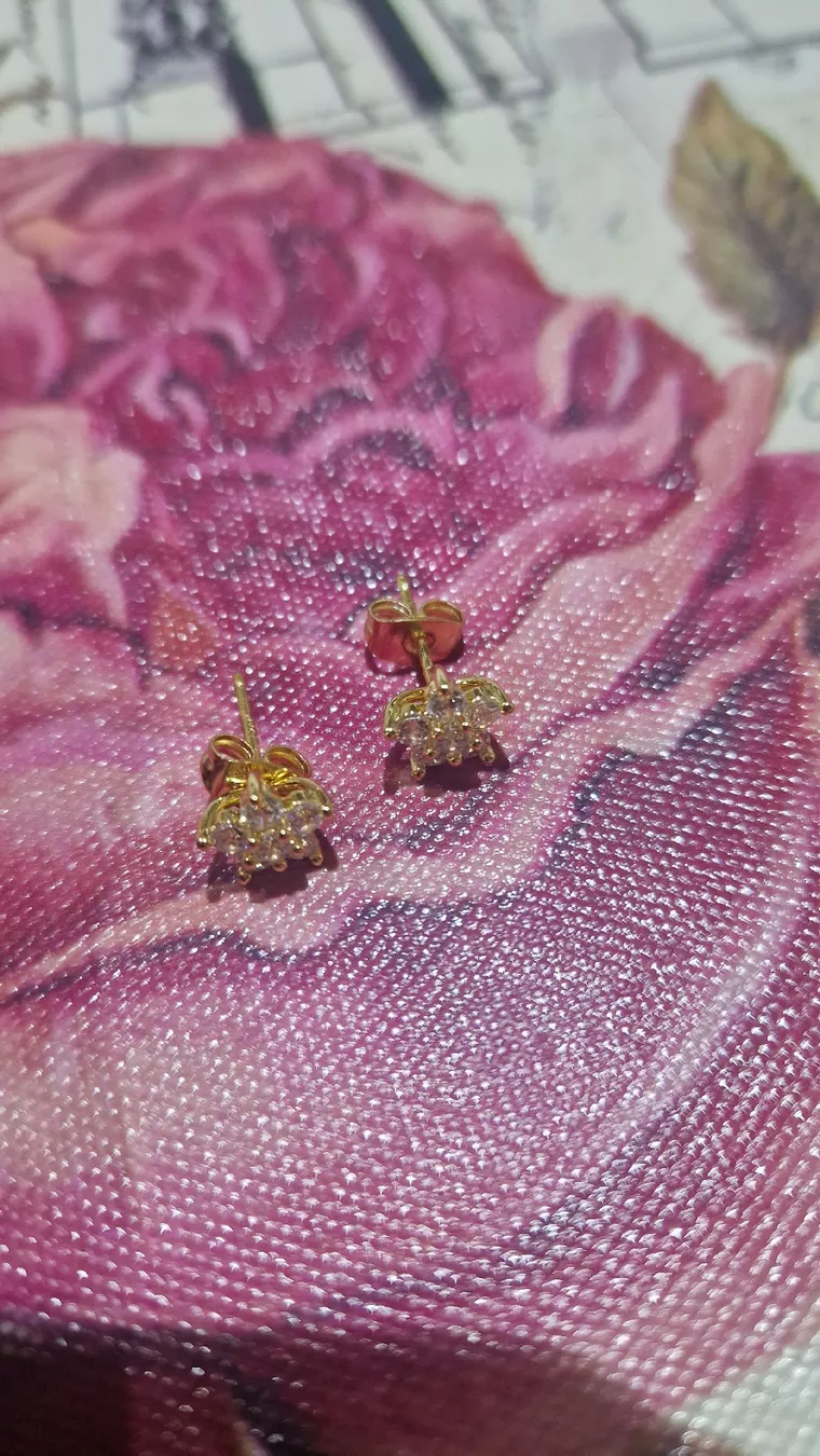 Orecchini pendenti & Orecchini a lobo: Earring  – Nuovo e nell'imballaggio originale da Château-d'Oex venduto da mgj_9559 2