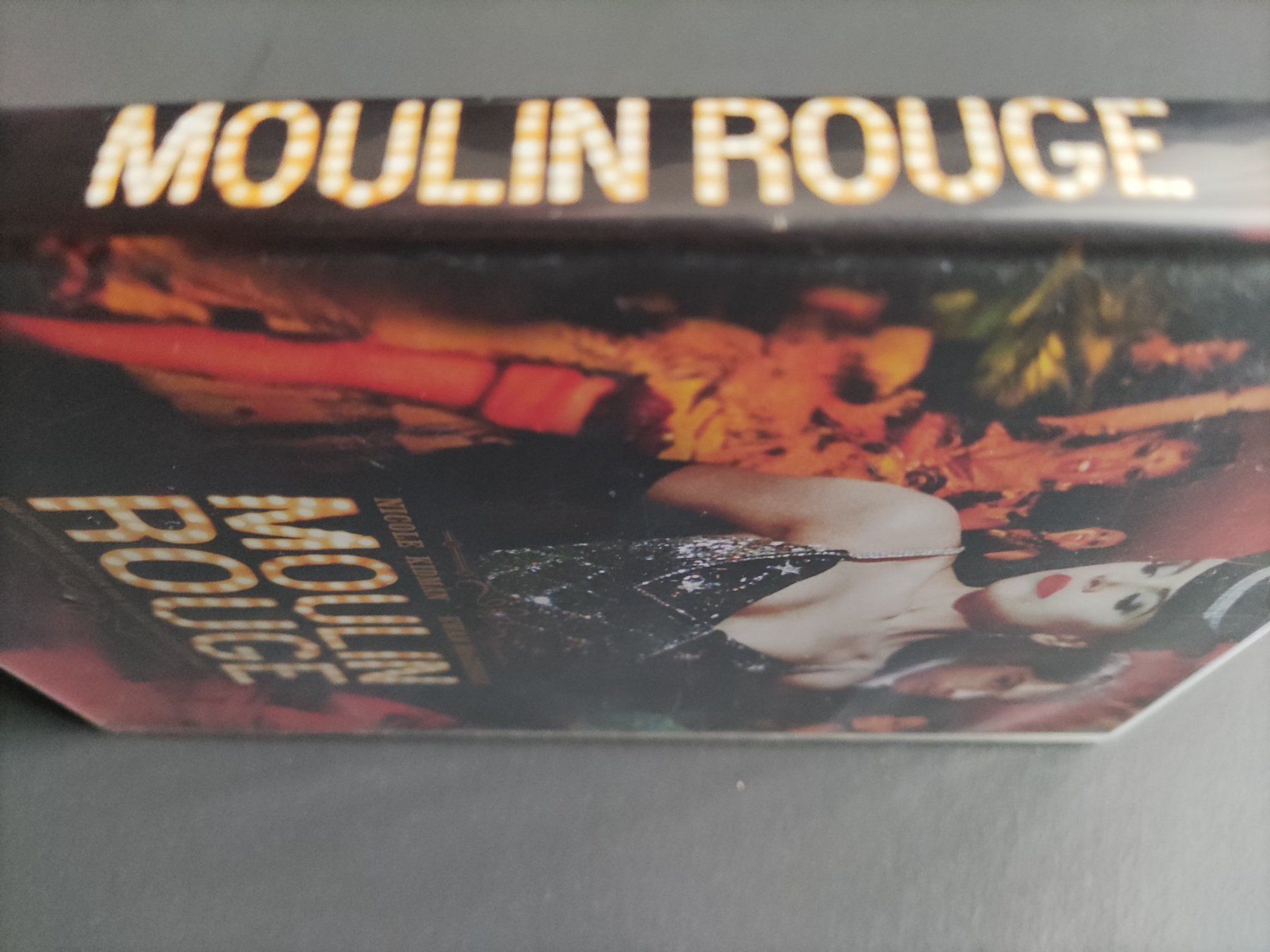 Tutti i DVDs: Moulin Rouge - Special Edition, 2 DVDs – Usato da Basel venduto da Alacant 2
