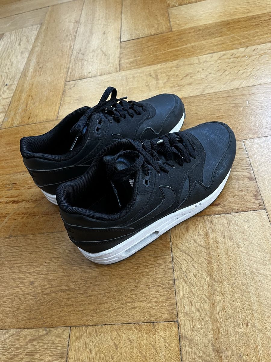 Nike Scarpe da donna: Nike iD Airmax Gr. 37.5 – Usato da Basel venduto da Opina01 1