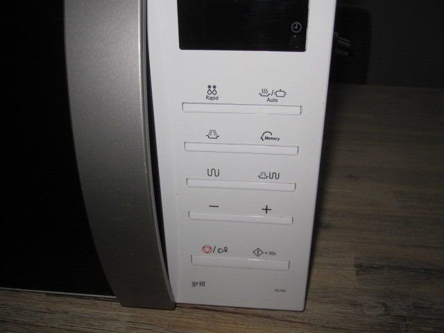 Appareils de cuisine: Samsung Mikrowelle mit grill – D'occasion à Ehrendingen par spanky11 4