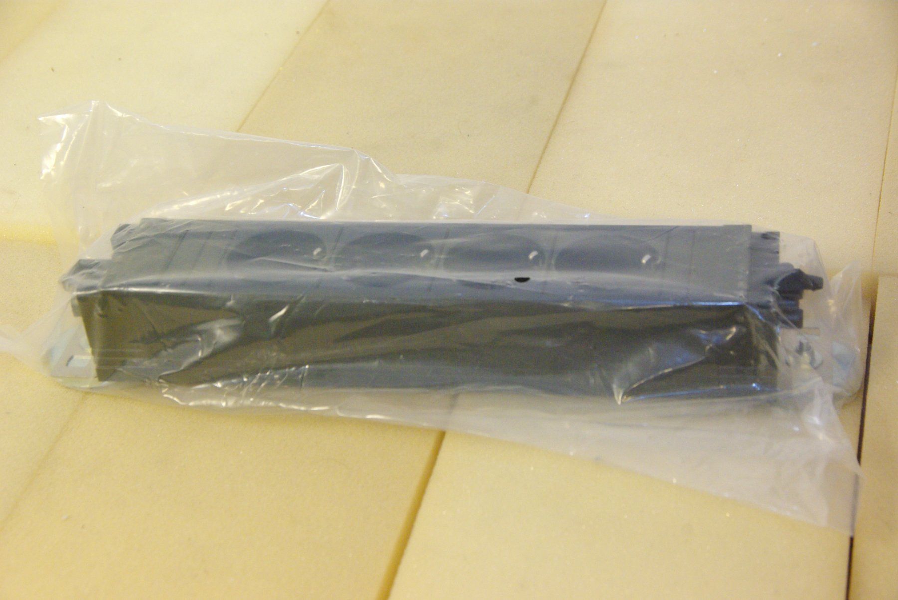 Spine: BACHMANN STEP 336.604, 4x Schuko – Nuovo e nell'imballaggio originale da Herisau venduto da Cevianer1844 1