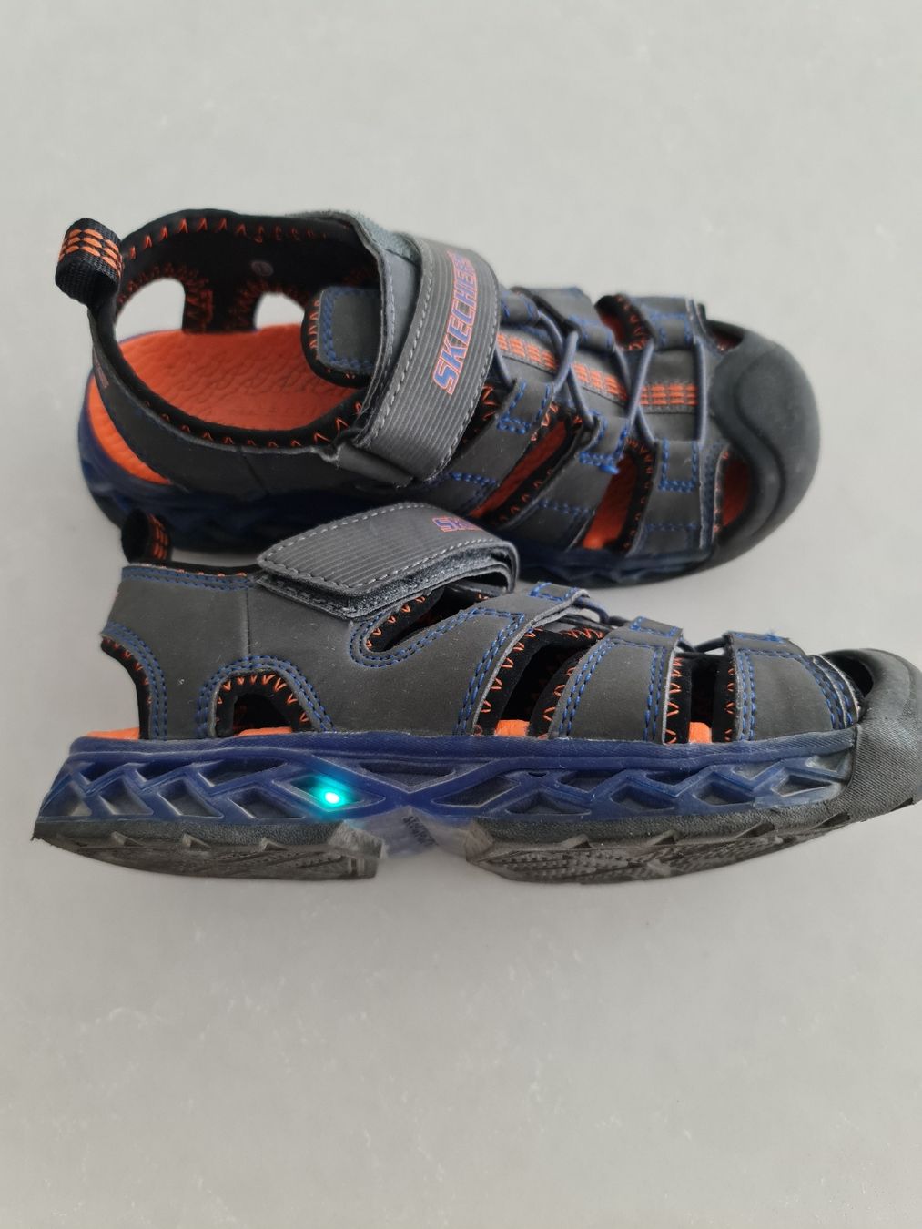 Skechers Schuhe für Jungen: Skechers S-Lights Gr. 31 – Gebraucht aus Bülach von Rommar 3
