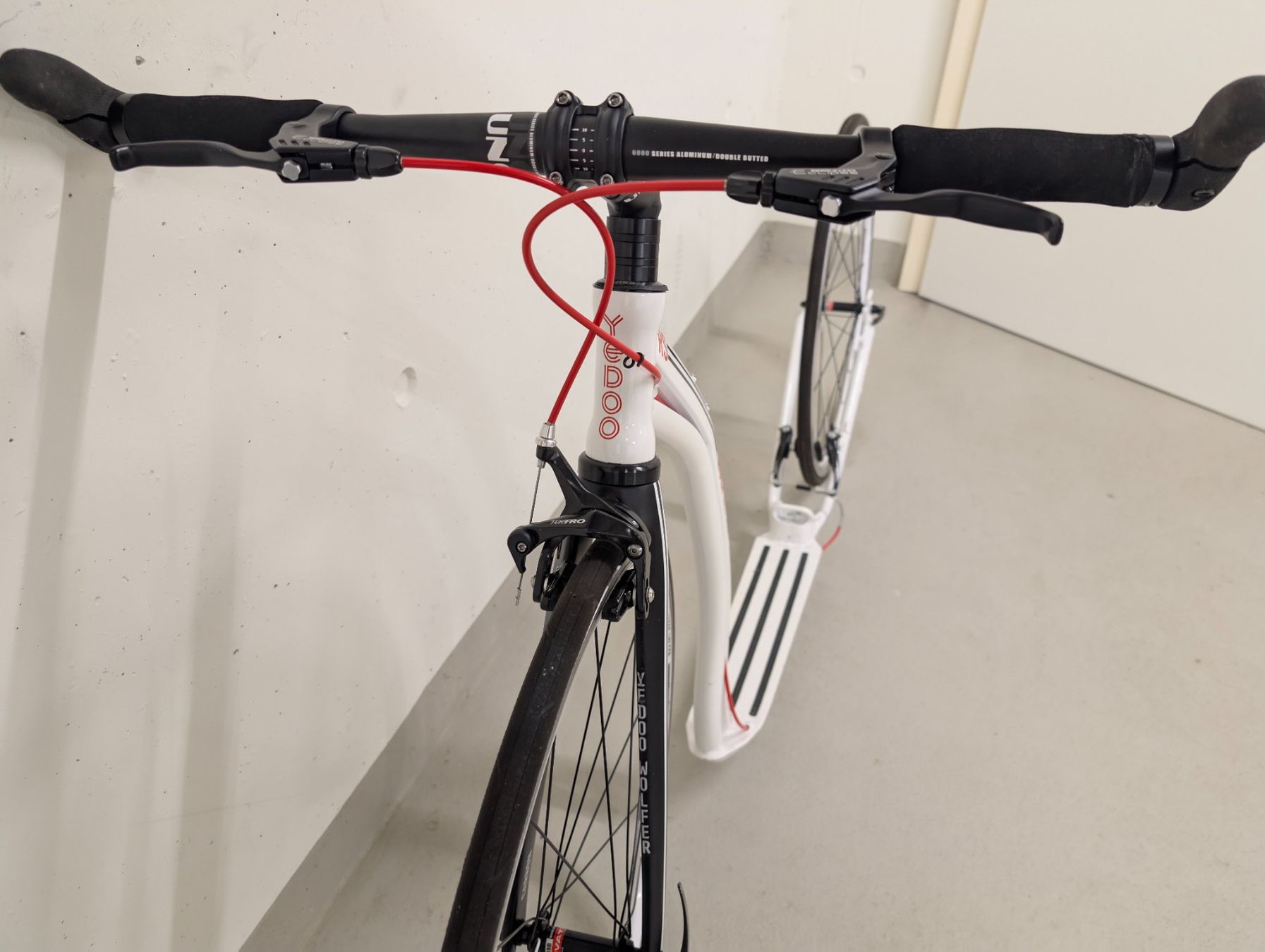 Kickboard: Yedoo Wolfer Scooter – Nuovo (secondo la descrizione) da Einsiedeln venduto da Ricardo24 4
