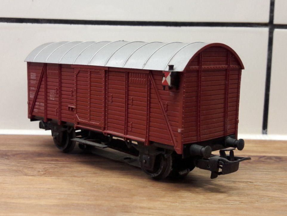 Märklin Modellini di ferrovie: Märklin HO AC : DB wagon "Gm 39" avec signal de queue – Usato da Buttes venduto da Cafe2005 3