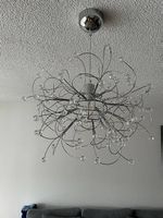 Elegante Deckenlampe / Pendelleuchte mit Glas-Kugeln