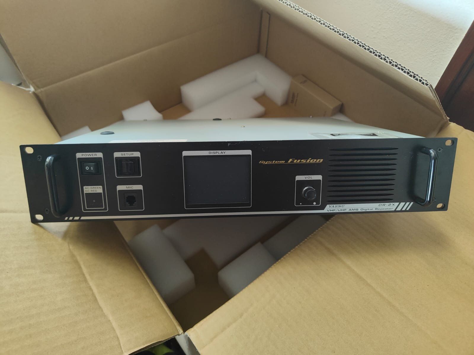 Yaesu Radiocomunicazione: Yaesu DR-2XE Repeater – Usato da Olten venduto da Hb9ocr