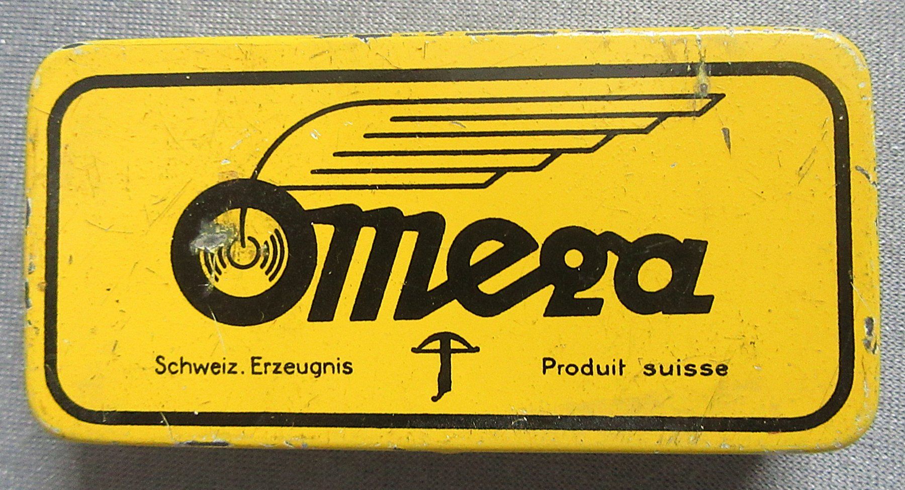 Omega Sonstige Dekorationen & Accessoires: alte Velo Flickzeug-Dose Omega - Schweiz - Blechdöslein – Gebraucht aus Auenstein von Padabimbim 1
