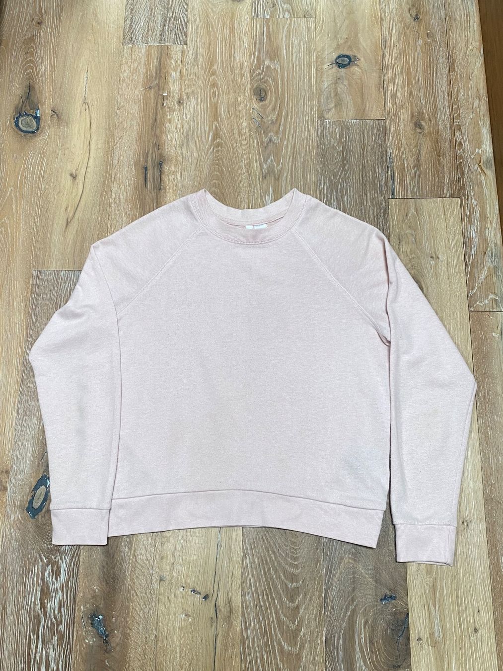 Pullover & Sweatshirts: Great pink DIVIDED sweatshirt. M – Gebraucht aus Grund b. Gstaad von PlageNeige 3
