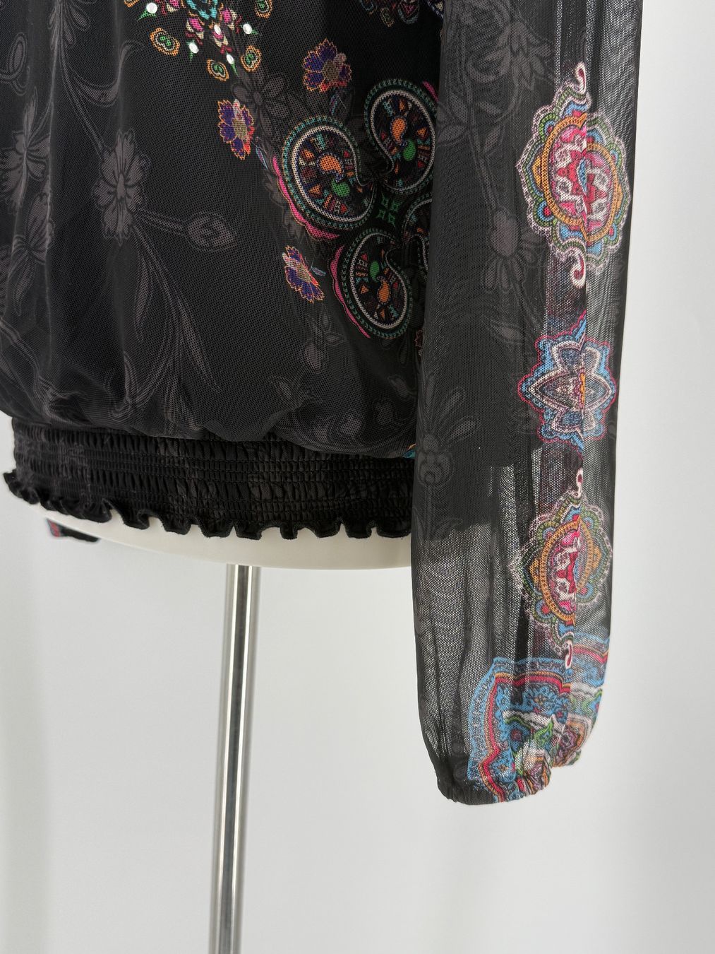 Desigual T-shirt: Desigual Shirt Gr. S – Usato da Auenstein venduto da moin. 2