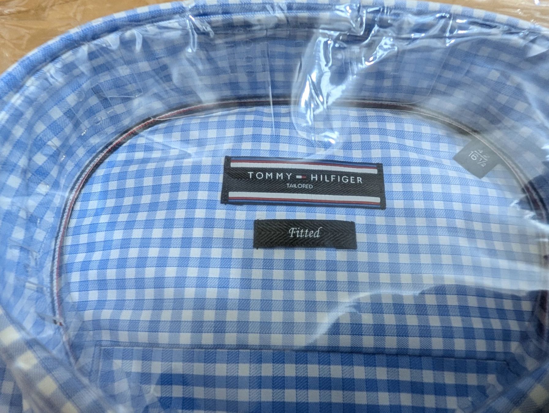 Tommy Hilfiger Hemden: Thommy Hilfiger Hemd Grösse L NEU – Neu und originalverpackt aus Stans von Magas 1