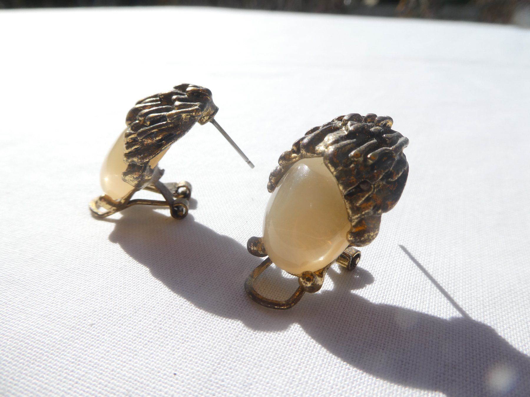 Orecchini pendenti & Orecchini a lobo: Vintage Ohrstecker mit Stein, Modeschmuck – Usato da Gattikon venduto da kaandooh 1