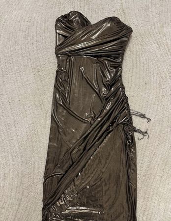 Chromkleid