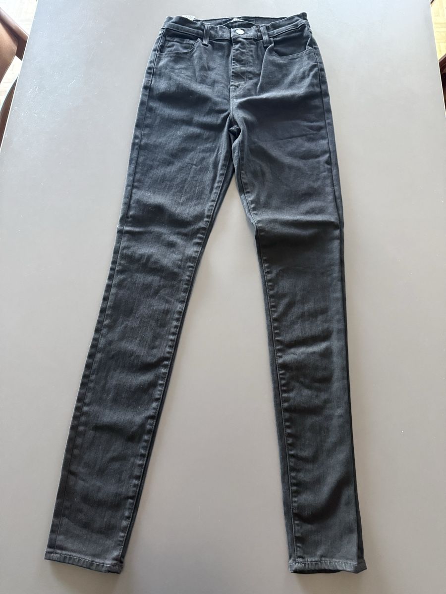 Jeans: J Brand Jeans New – Neuf (Voir description) à st prex par magdalenaonline