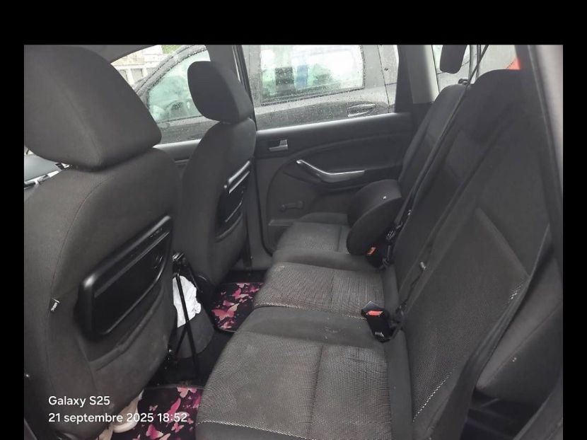 Ford Automobili: Ford c-max – Usato da Pont-de-la-Morge venduto da ket_zyb2 3