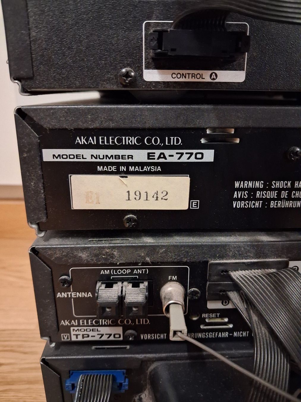 Radio: Akai Rigid Construction Mini System Hi-Fi Anlage – Usato da Bern venduto da Josef1903 4