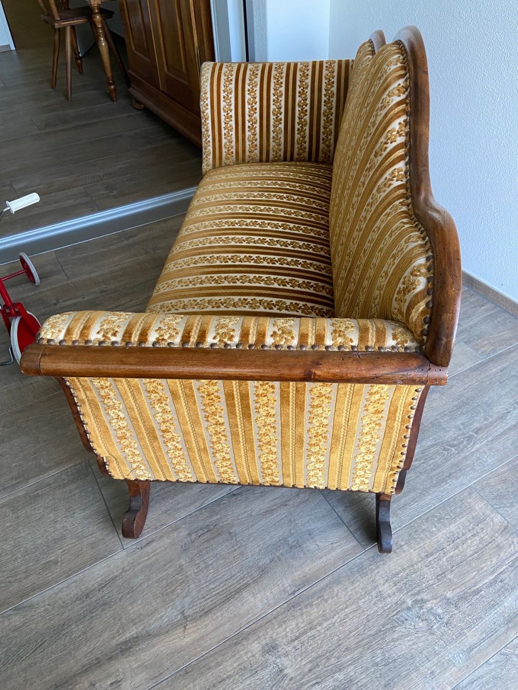 Divani: Sofa in gutem Zustand – Usato da Menziken venduto da fiat-500 4