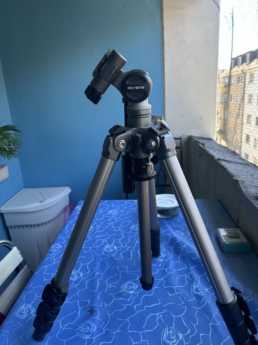 Supporti a parete: Stativ Sherpa 750R  – Usato da Basel venduto da Krisztina.na