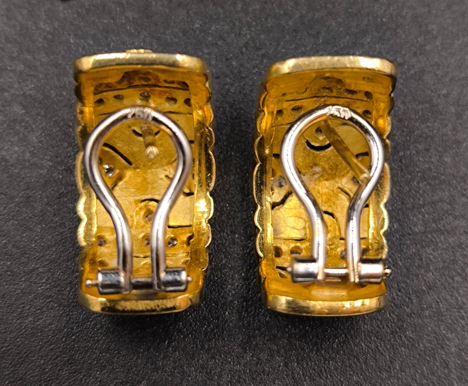 Ohrringe & -stecker: Ohrringe mit Diamanten – Gebraucht aus Rorschacherberg von snOOpydOg11 4