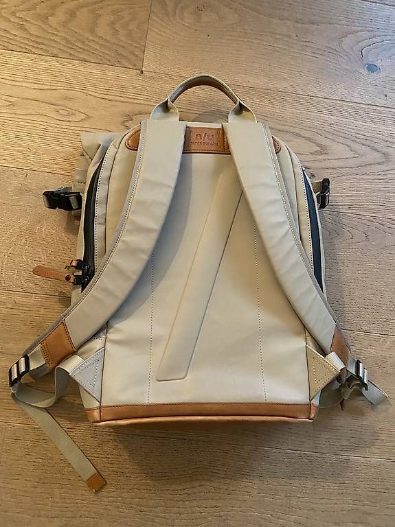 Zaini: Rucksack von aunts and uncles – Usato da Solothurn venduto da BaSiMa2017 1