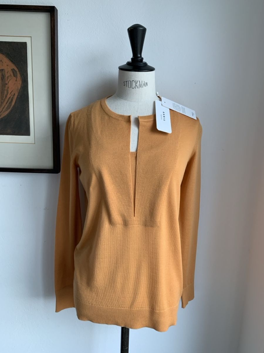 Akris Maglioni & Felpe: AKRIS: Exklusiver gelber Pullover mit Etikette, NP 595.00 – Nuovo (secondo la descrizione) da Luzern venduto da designluzern