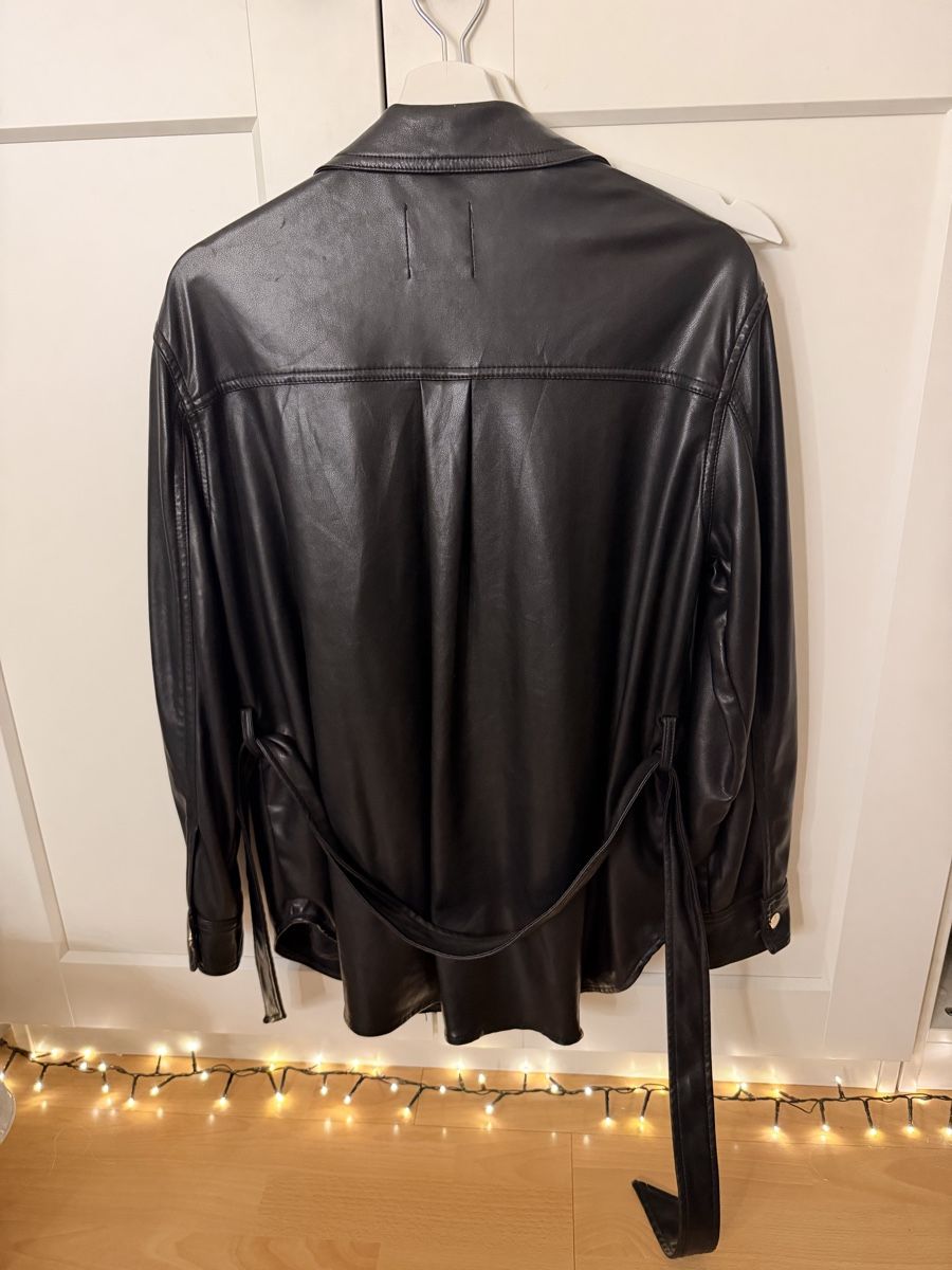 Vestes: Lederjacke  – D'occasion à Emmen par itznael 1