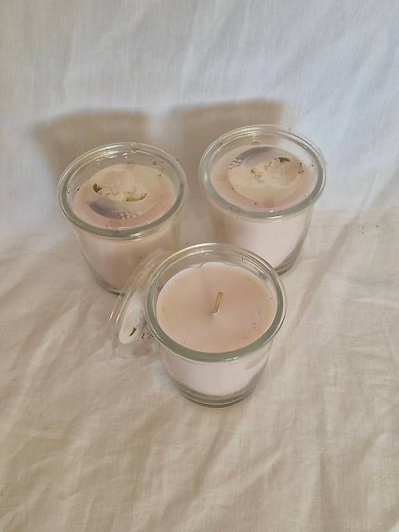 Candele: Duftkerze im Glas, Vanille - Neu – Usato da Lengnau BE venduto da Itfreakch