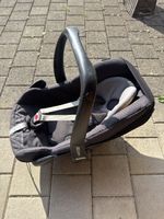 Pebble Plus Kindersitz und Maxi-Cosi 2wayFix Basis