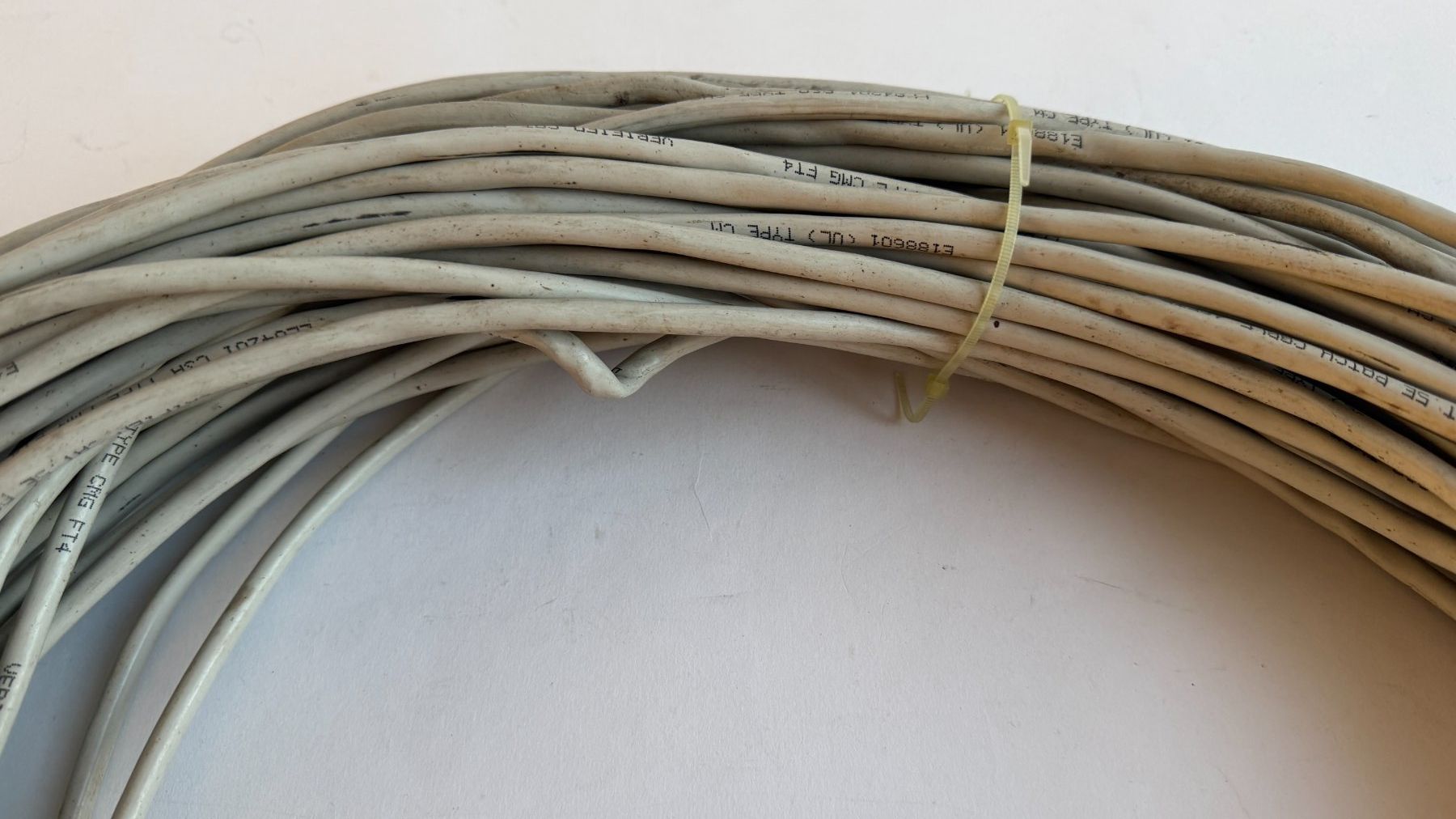 Kabel: Netzwerkkabel 45-50m – Gebraucht aus Huttwil von Thoste 1