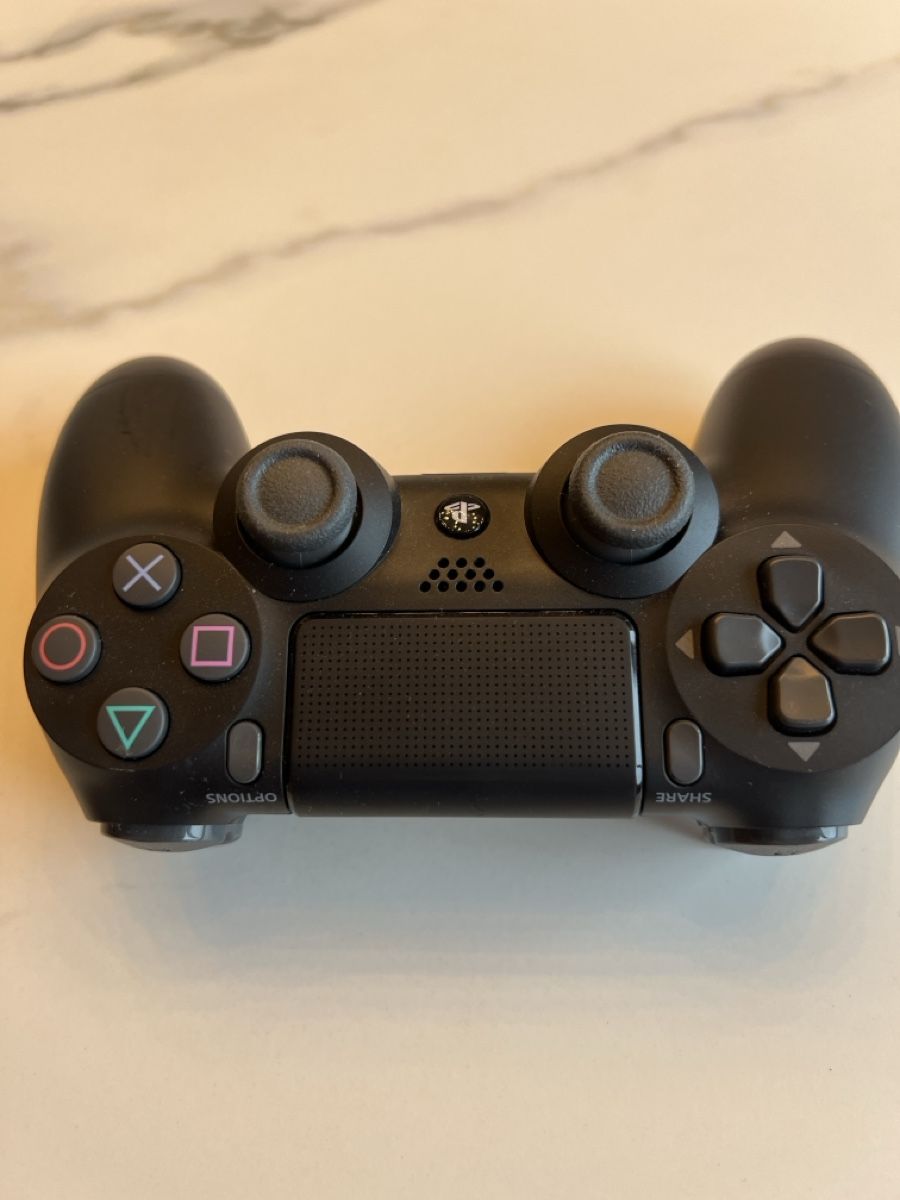 Sony Controller: Original Sony PlayStation 4 Dualshock Controller Schwarz! – Usato da Wollerau venduto da Plakatfreund 1