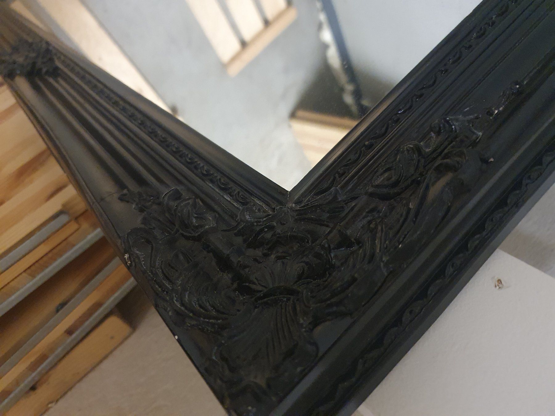 Specchi: Spiegel schwarz 85 x 104 – Usato da Zürich venduto da loosebone 2