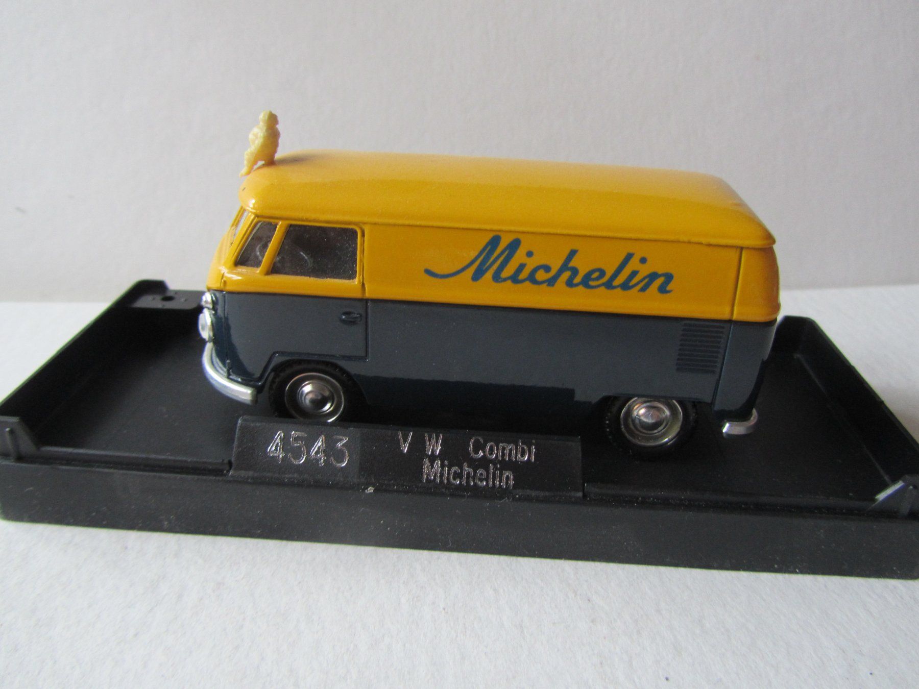 Solido Modellini d'auto: VW Combi Michelin, Solido – Usato da Weiningen ZH venduto da dietsch57