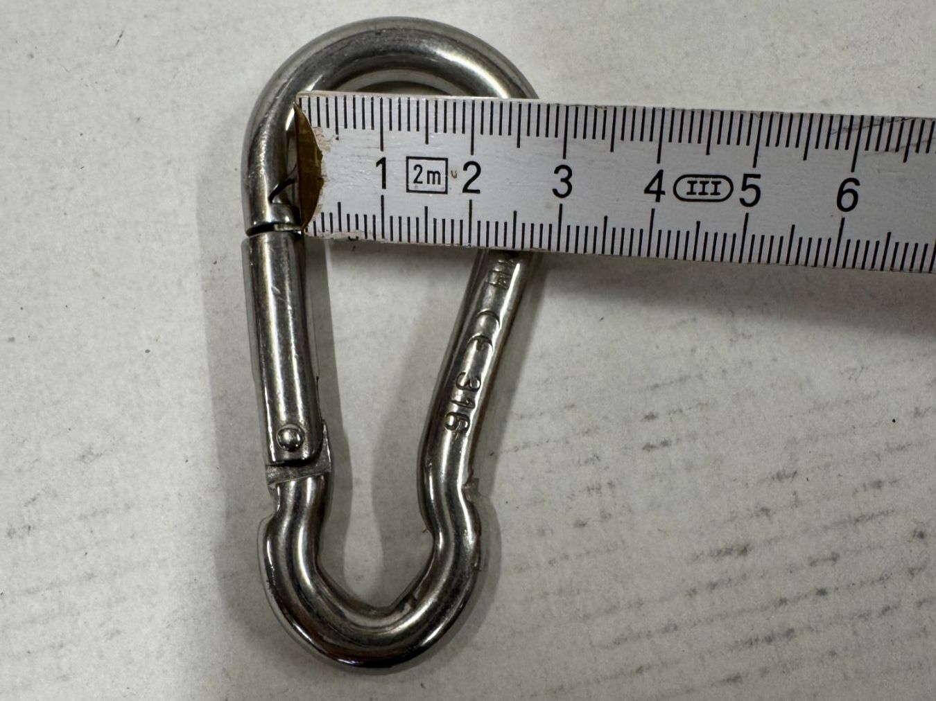 Attrezzatura da arrampicata: 4x Karabiner (A354) – Usato da Däniken SO venduto da Profog1 1