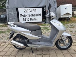 Honda SES 125 Dylan Roller Scooter Lieferung möglich