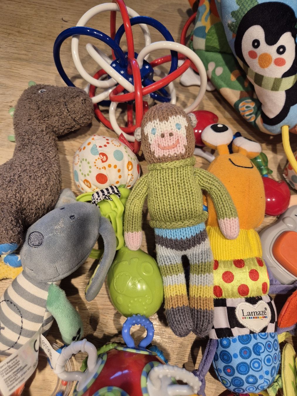 Giocattoli: Diverses Babyspielzeug – Usato da Zürich venduto da fordob 3