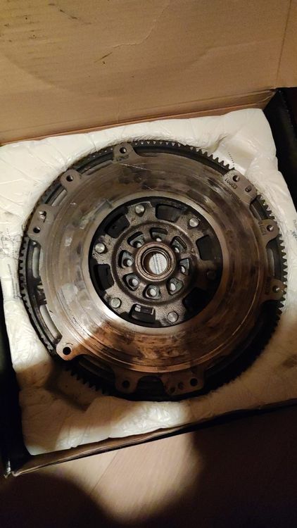 Zweimassenschwungrad Nissan 350Z Orginal (Gebraucht) in Bühler für CHF ...