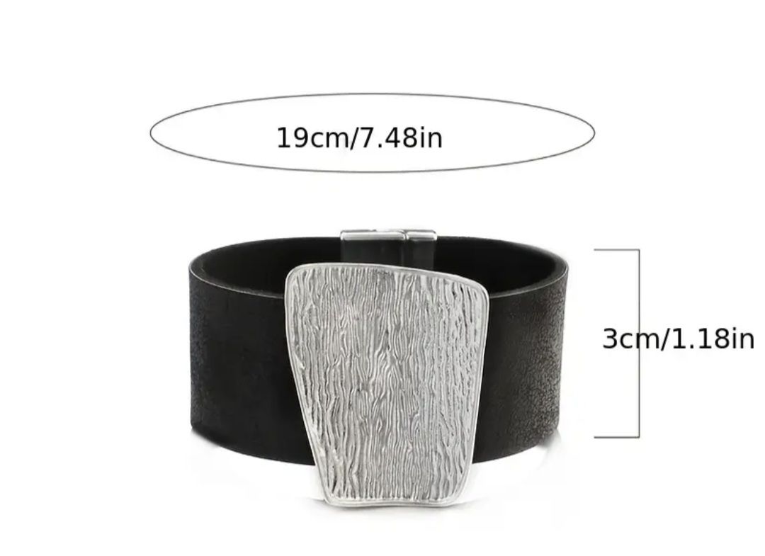 Armbänder & -reifen: Bracciale similpelle nera con decorazione metallo  – Neu (gemäss Beschreibung) aus Giubiasco von Stefaniav 2