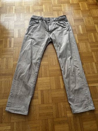 Levis Jeans