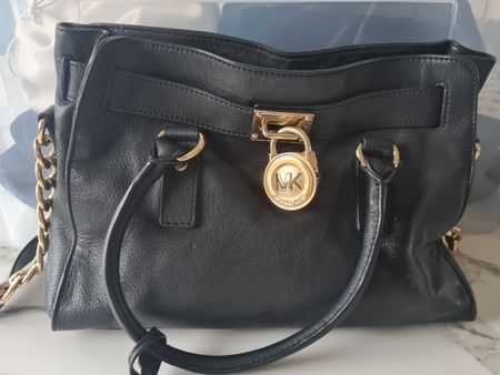 Michael Kors Tasche schwarz/gold